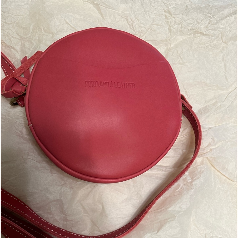Portland Leather Goods Small Circle Crossbody